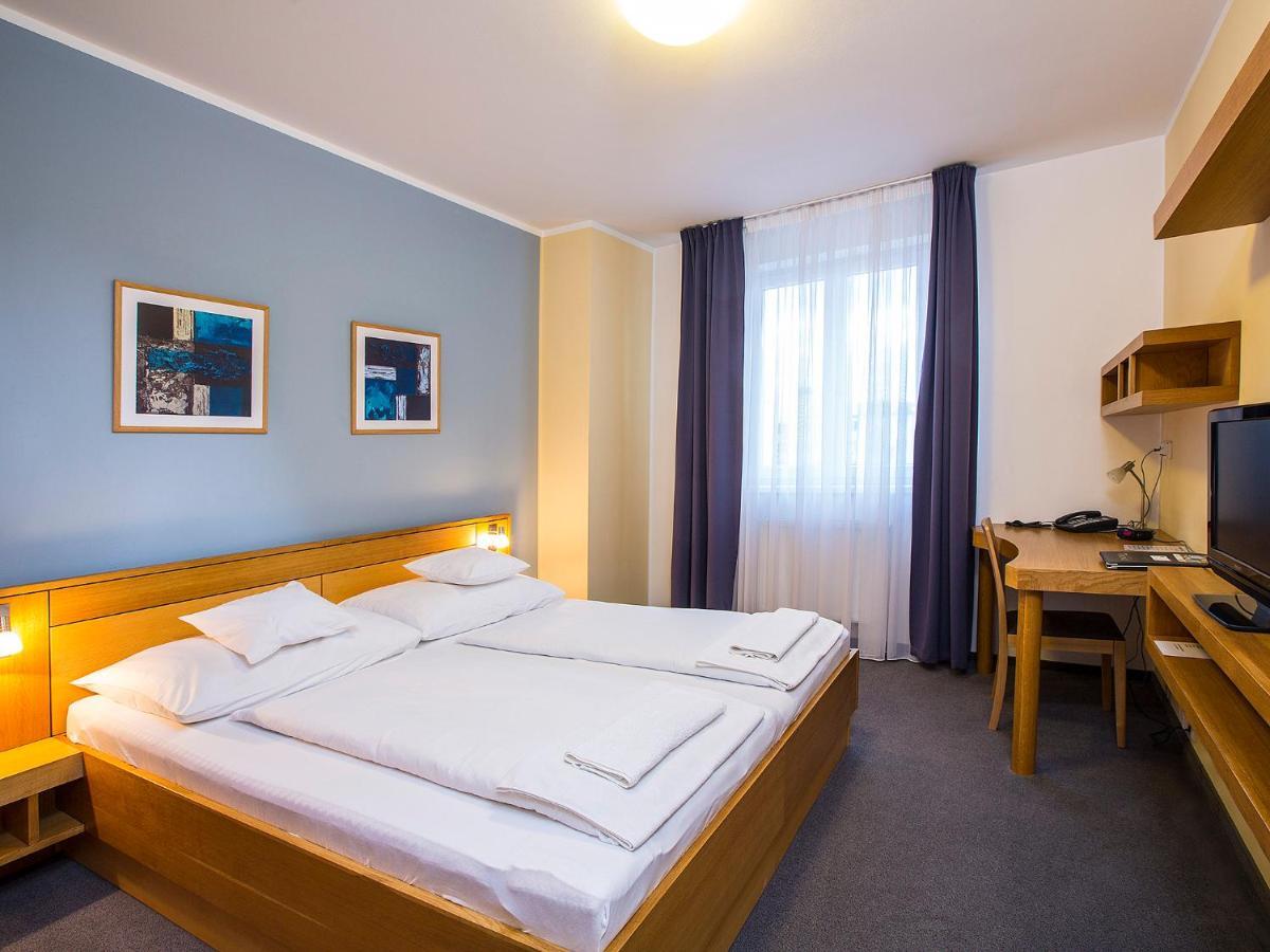 Hotel Trend Plzeň Cameră foto